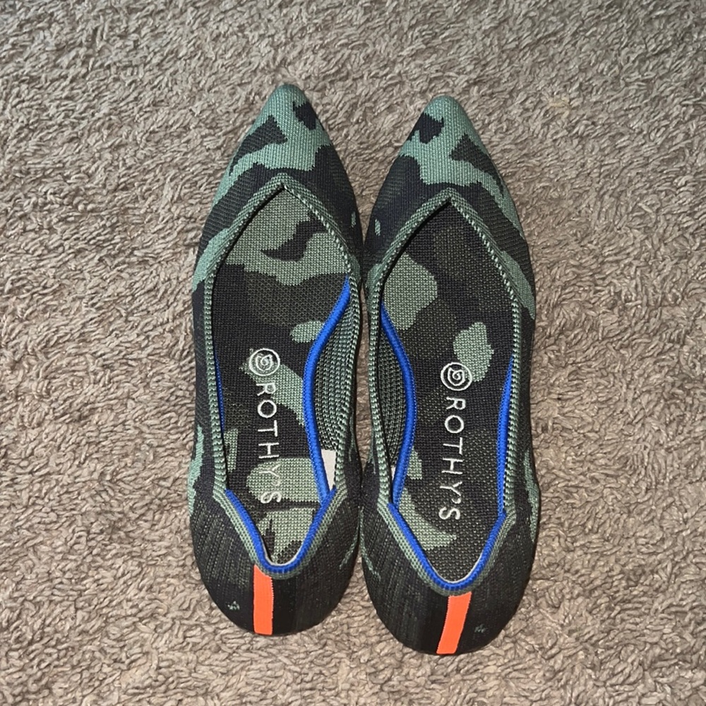 Camo pointed Rothy’s